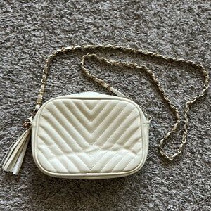 Off White Crossbody Purse with Leather/Chain Strap
